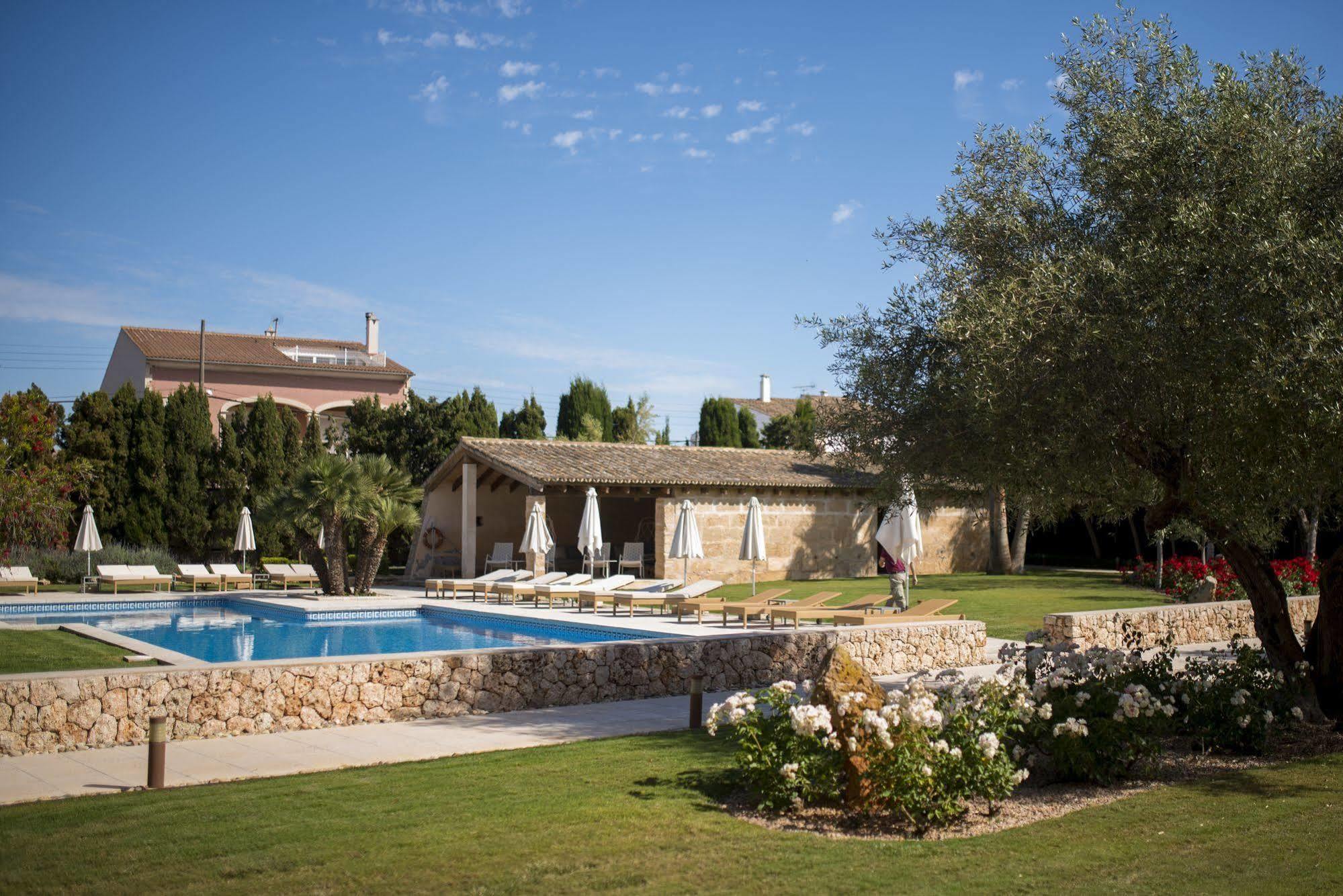 Hotel Ca'n Bonico Ses Salines  Exterior foto